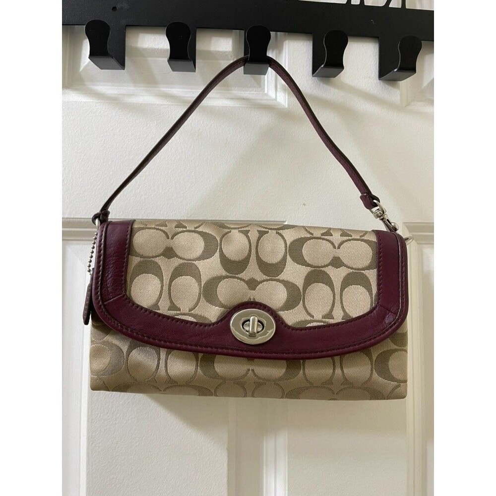 Coach Wristlet Bordeaux Campbell Signature Sateen Turnlock Khaki Burgundy